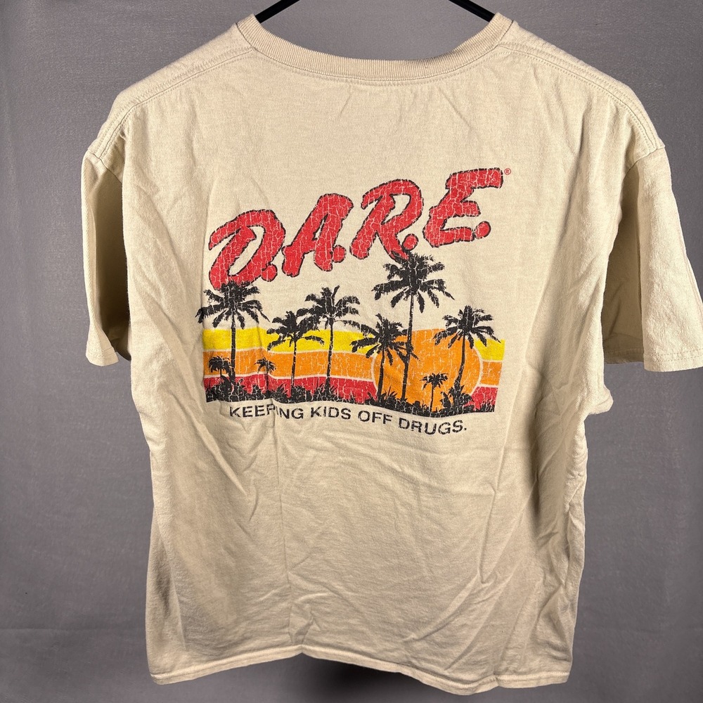 Vintage D.A.R.E. Sunset Palms Large T-Shirt